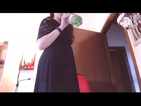 ❤️ Una schiava sottomessa che ama le mutandine sporche e lussuriose è costretta a masturbarsi dopo aver visto questo video! ☑ Video di sesso al it.domhudognika.ru ❌